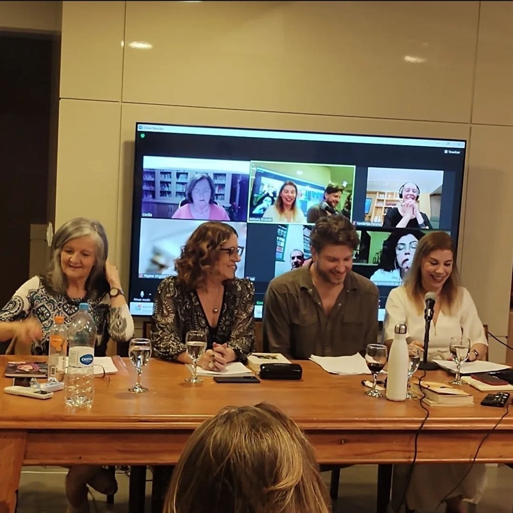  Cartel desanolado: "Homem ou mulher: questão de ser?"